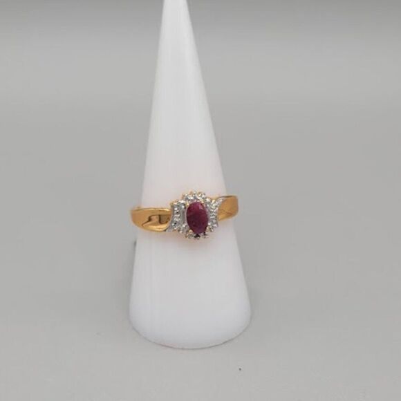 HOLSTED JEWELERS Ruby Rings - Picture 1 of 6
